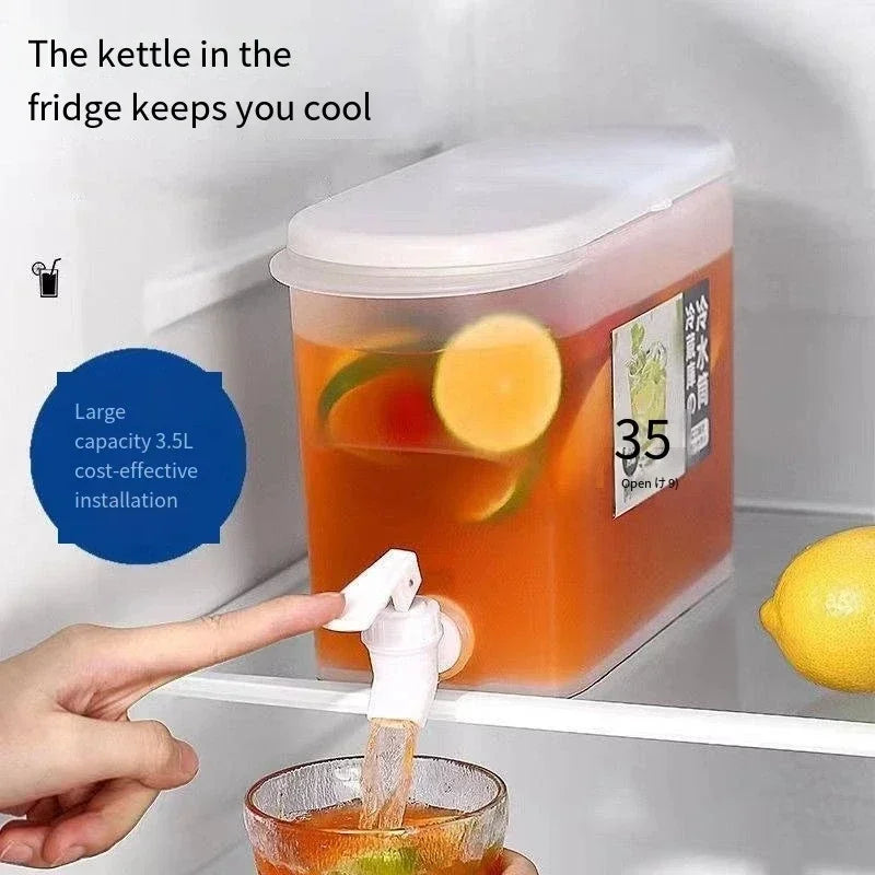 2Pcs Large Capacity Cold Kettle 3.5L Juice Jug Cold Kettle with Faucet in Refrigerator Ice Drink Dispenser Fridge and Faucet